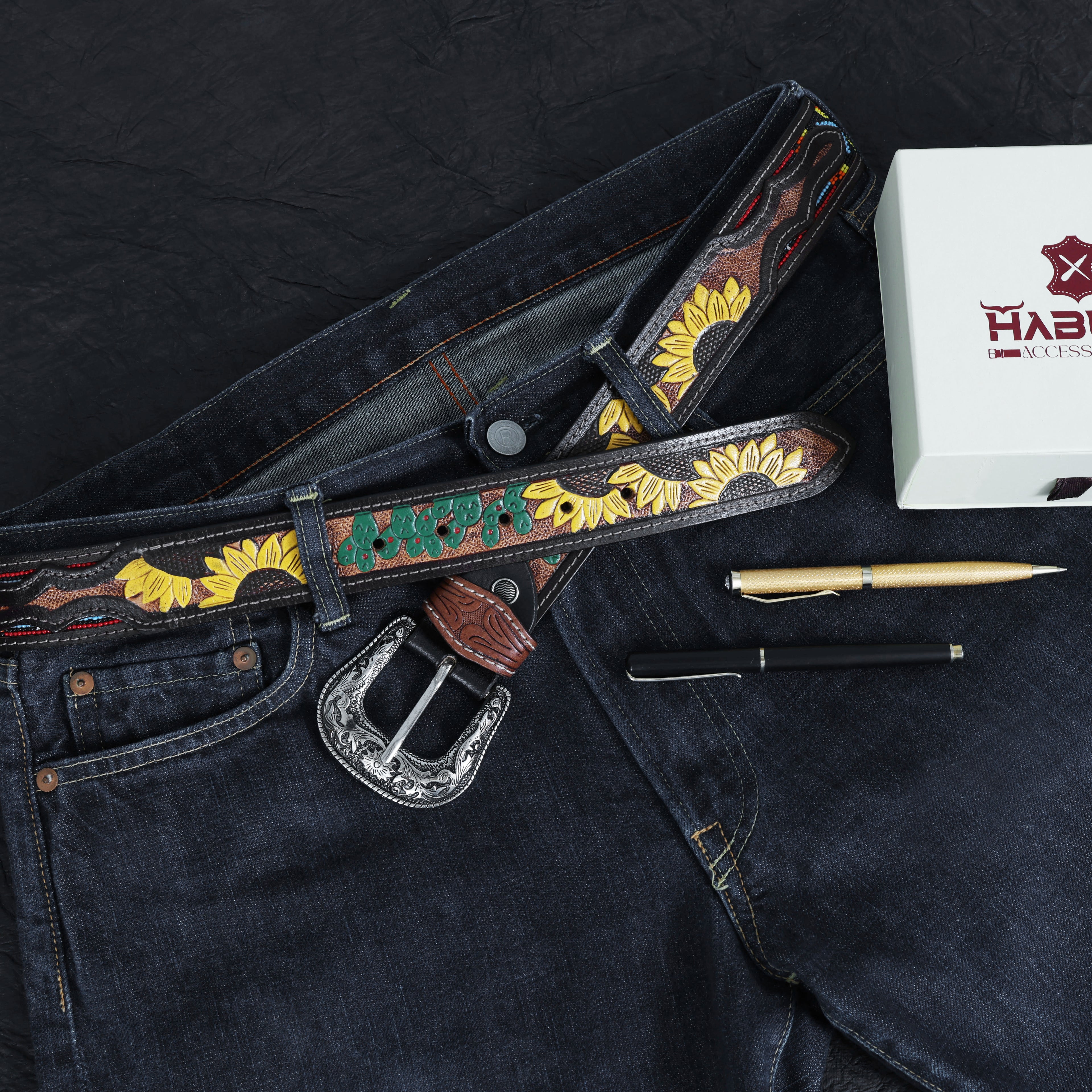 Handcrafted Beaded & Tooled Leather Belt – Sunflower & Tribal Pattern