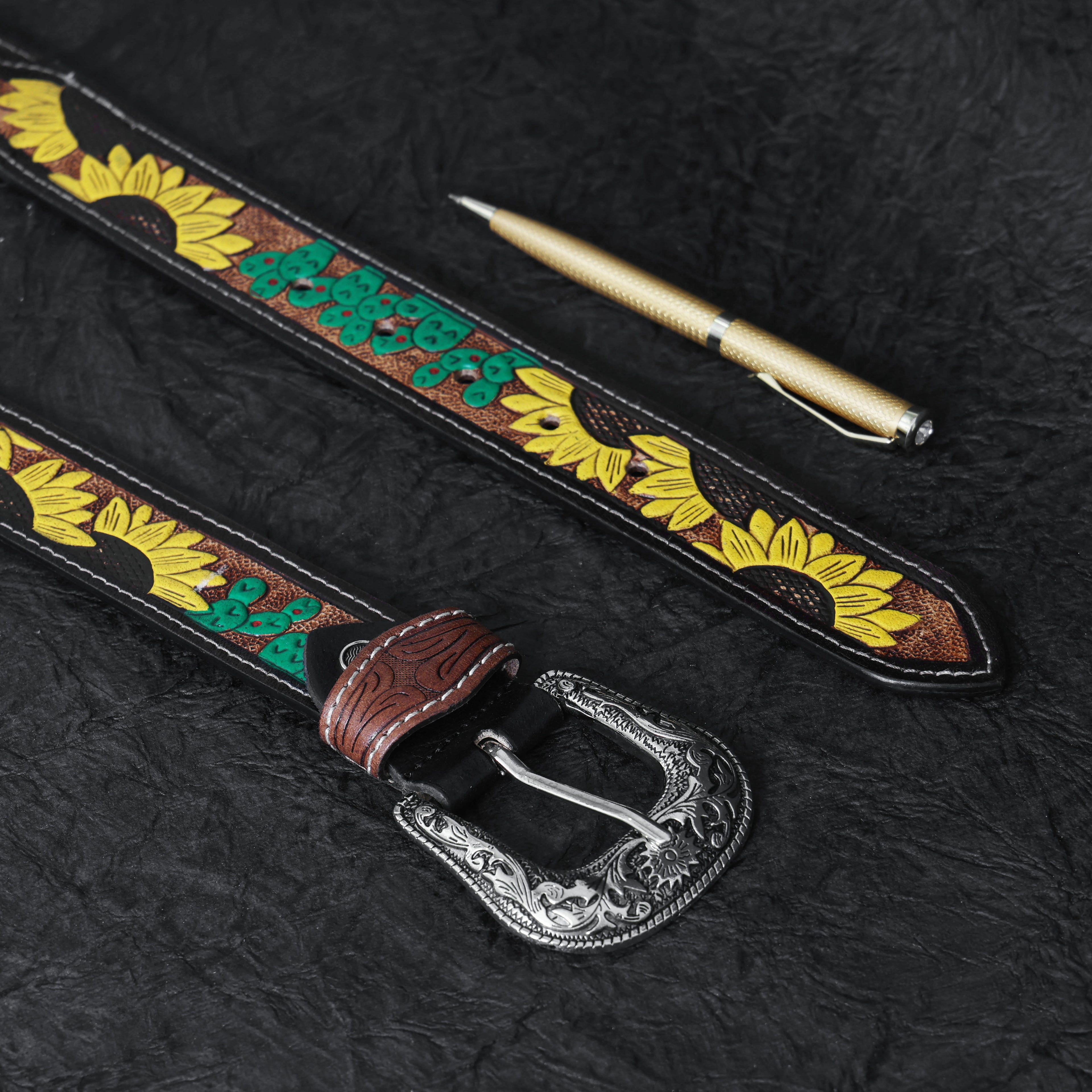 Handcrafted Beaded & Tooled Leather Belt – Sunflower & Tribal Pattern